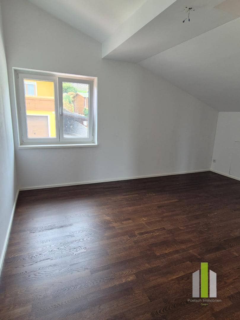 Dachgeschosswohnung mit Terrasse ruhige zentrale Lage