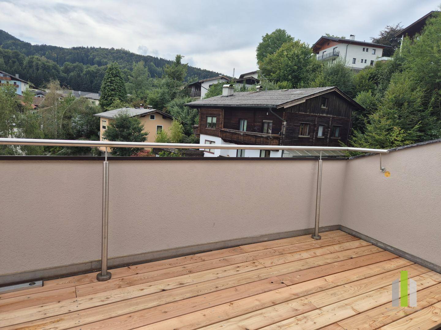 Dachgeschosswohnung mit Terrasse ruhige zentrale Lage
