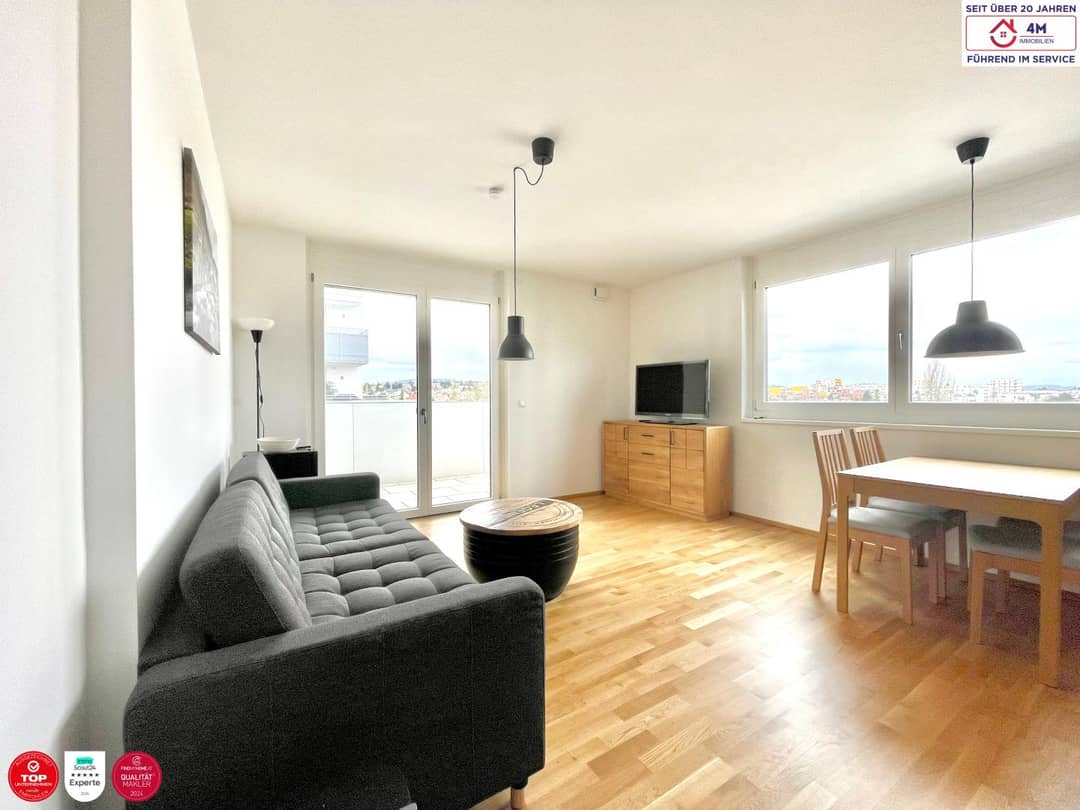 Holiday apartment with balcony and garage