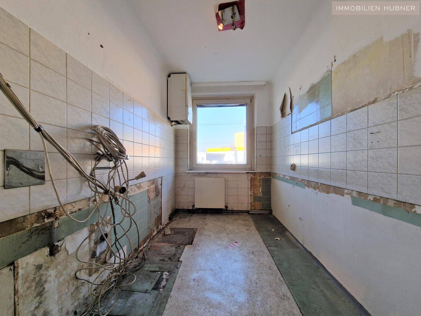 Apartment with large loggia near U6