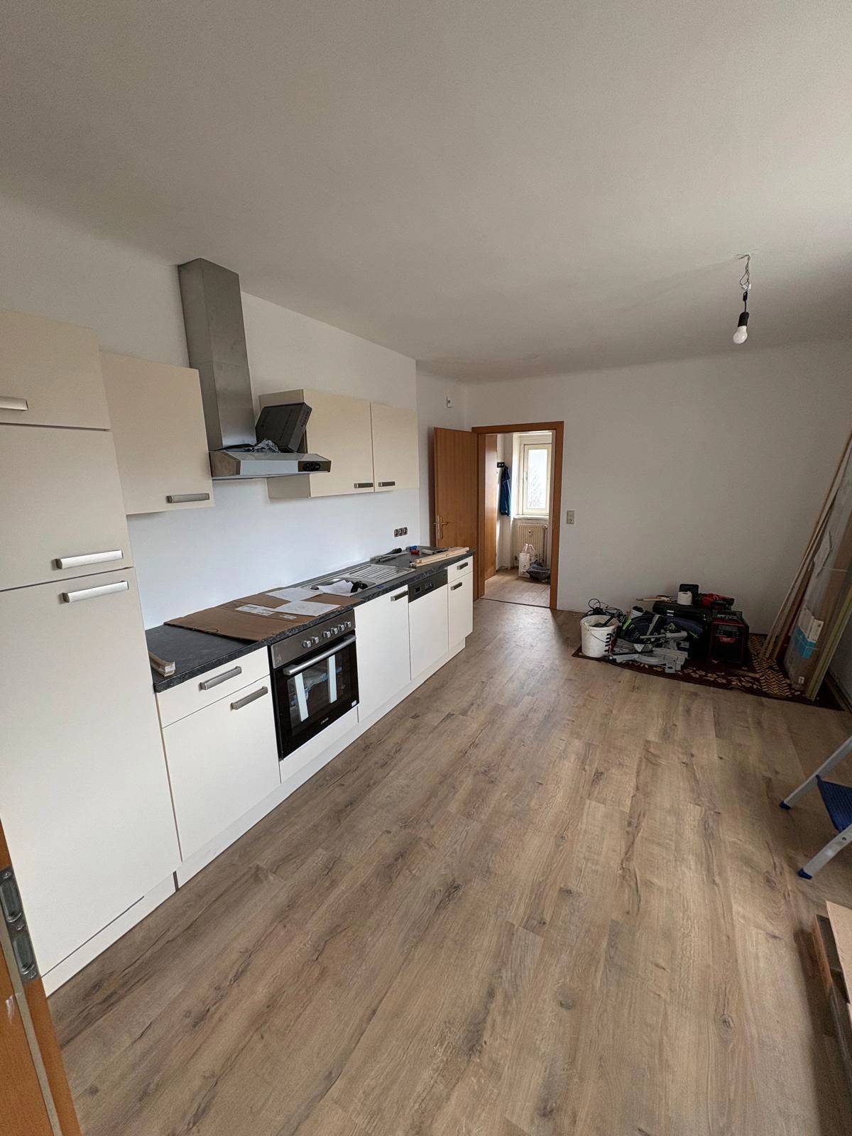 Wohnung ruhige Lage provisionsfrei teilmöbliert