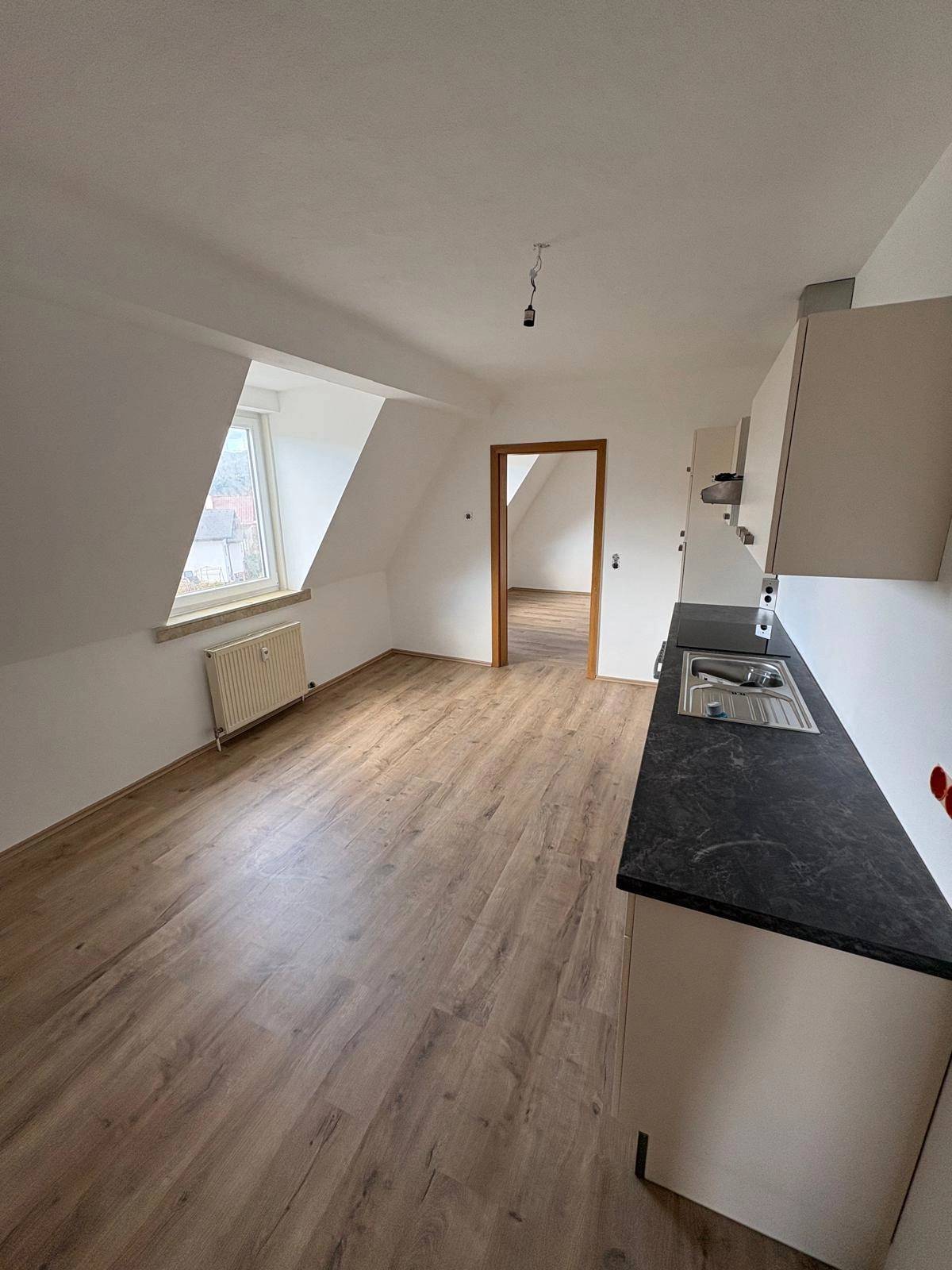 Wohnung ruhige Lage provisionsfrei teilmöbliert