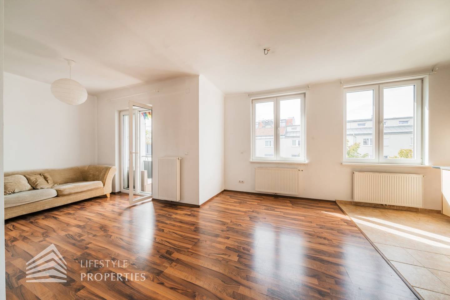 Helle Wohnung mit Westbalkon nahe Innenstadt