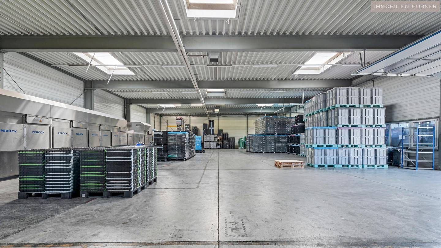 Gewerbehalle mit Bürotrakt in Langenzersdorf nahe Wien, 1.390 m2