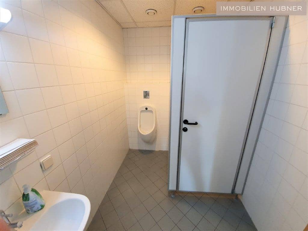 Wohnung Bürofläche und Lager A2 Gratisparkplätze
