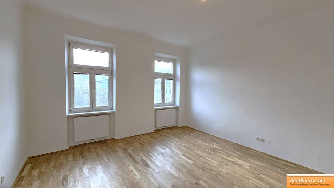 Unbefristete helle Altbauwohnung am Erlachplatz