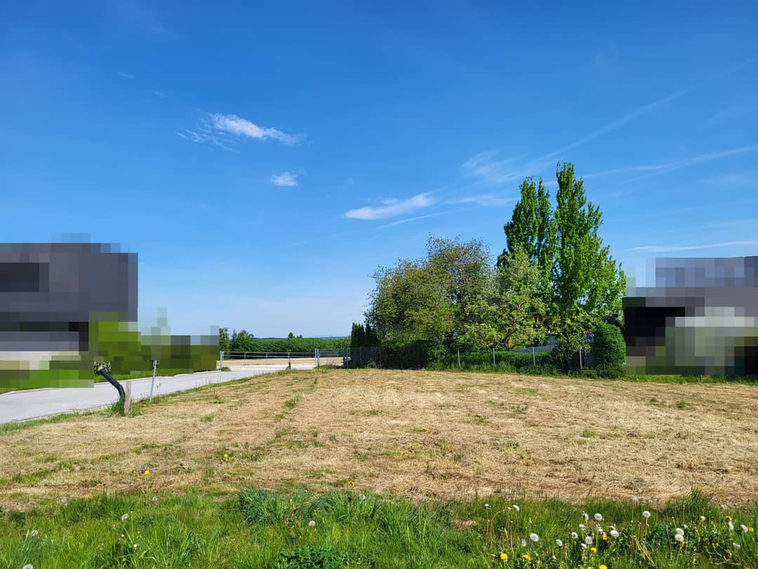 Sunny building land Adlwang