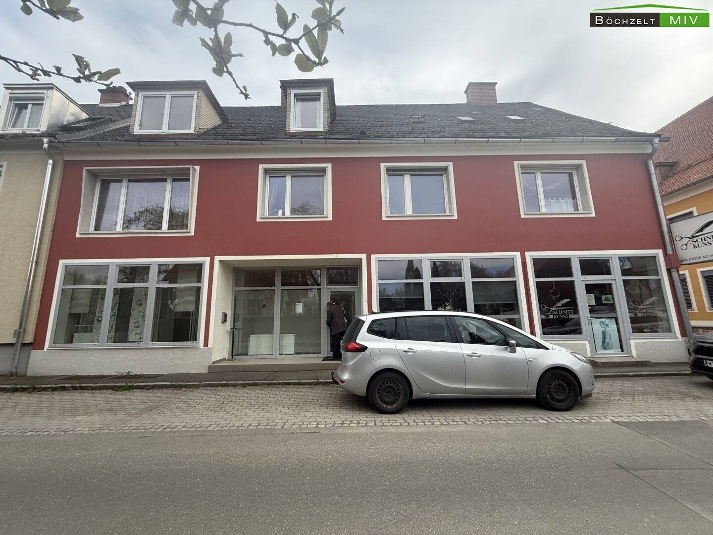 Geschäftslokal 110 m² mit Keller in Weißkirchen
