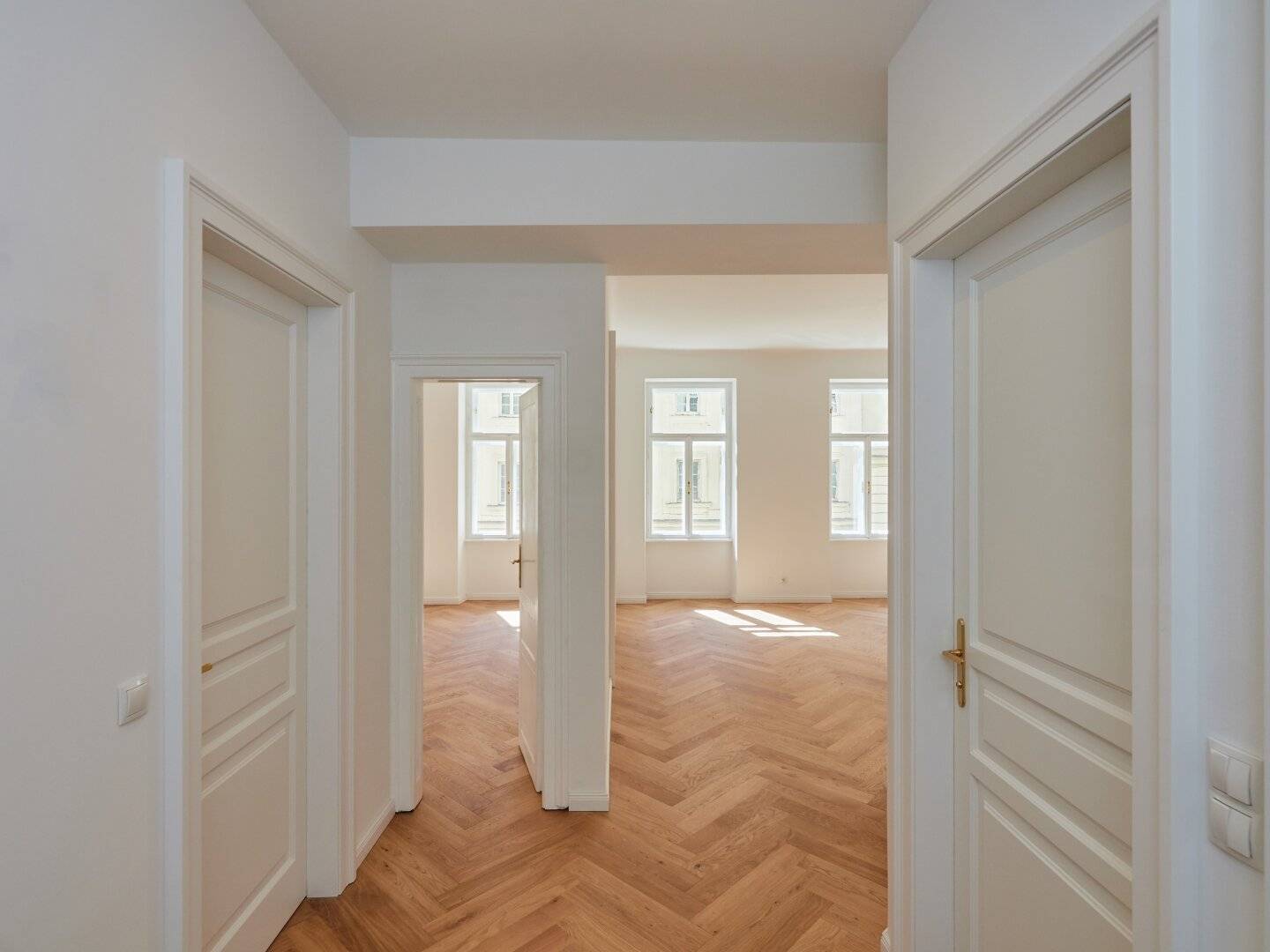 Sanierte 2-Zimmer-Wohnung Neubau