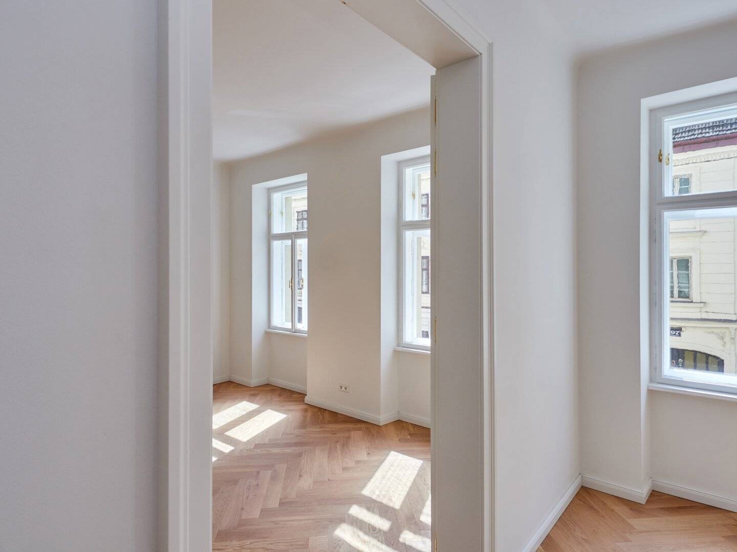 Sanierte 2-Zimmer-Wohnung Neubau