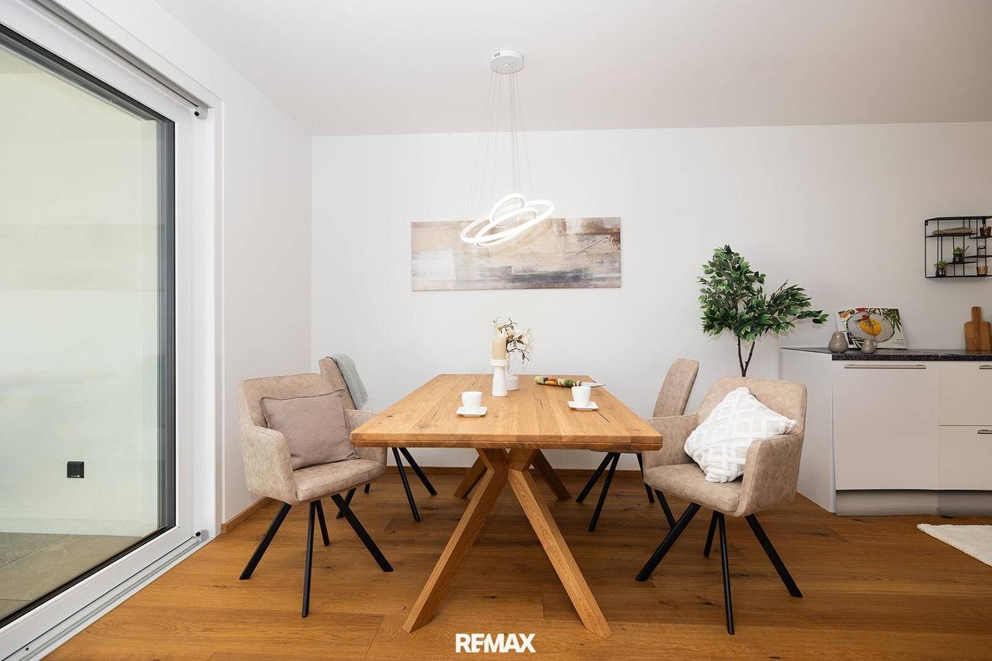 Wohnung mit eigenem Garten und Erstbezug