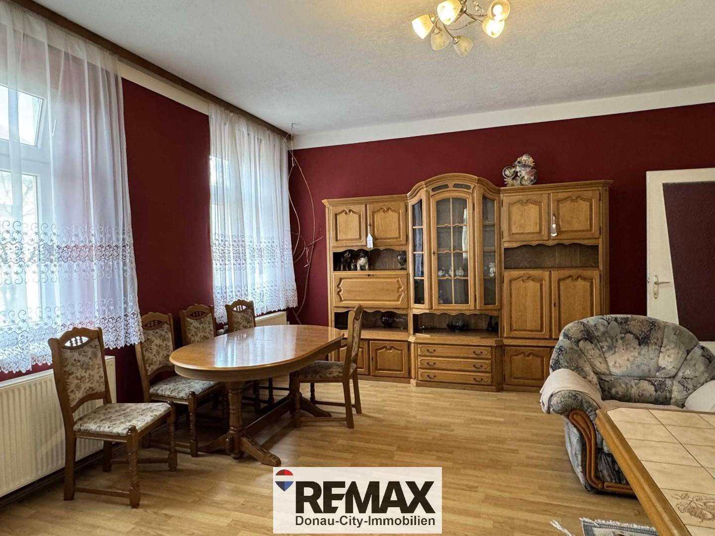 Wohnung im Zentrum mit Altbauflair und Naturnähe