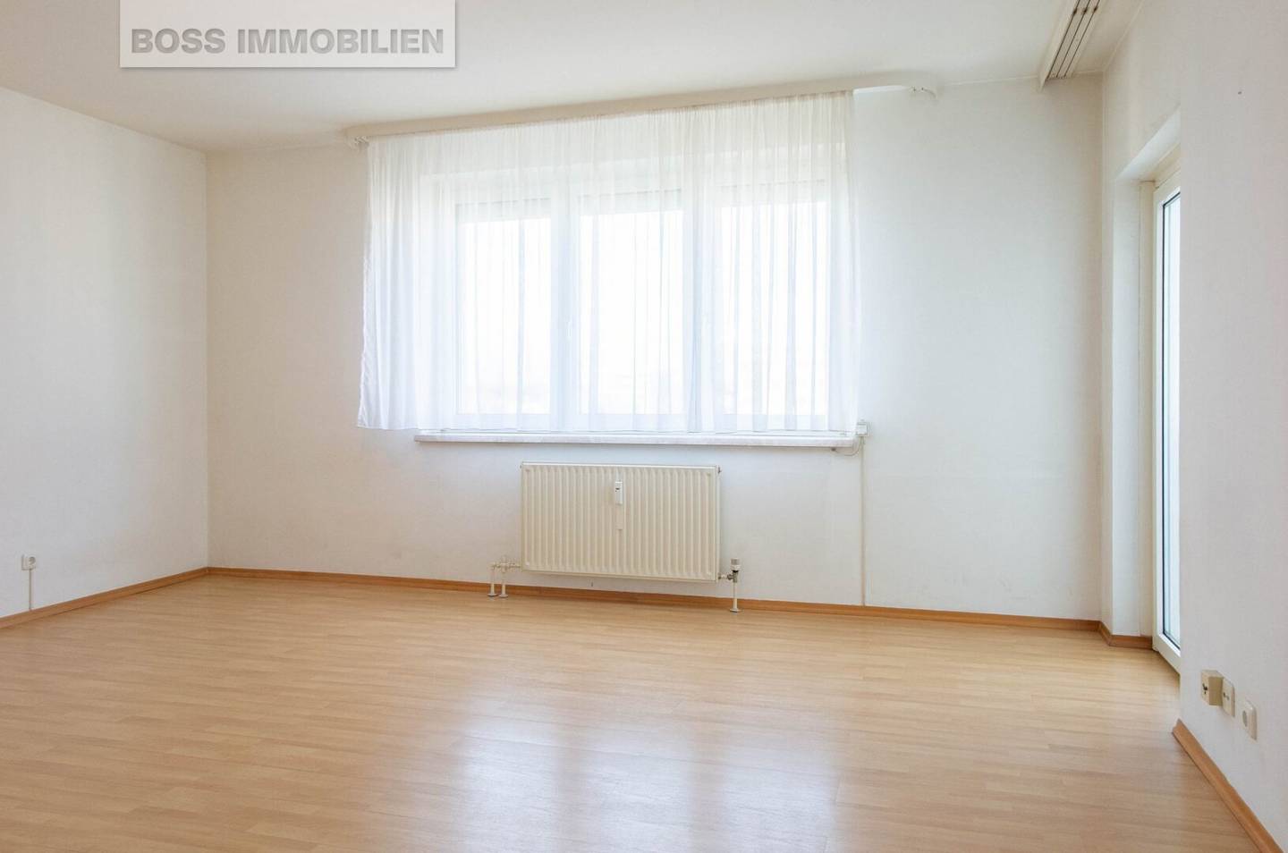 Wohnung mit Westloggia und Garage inklusive