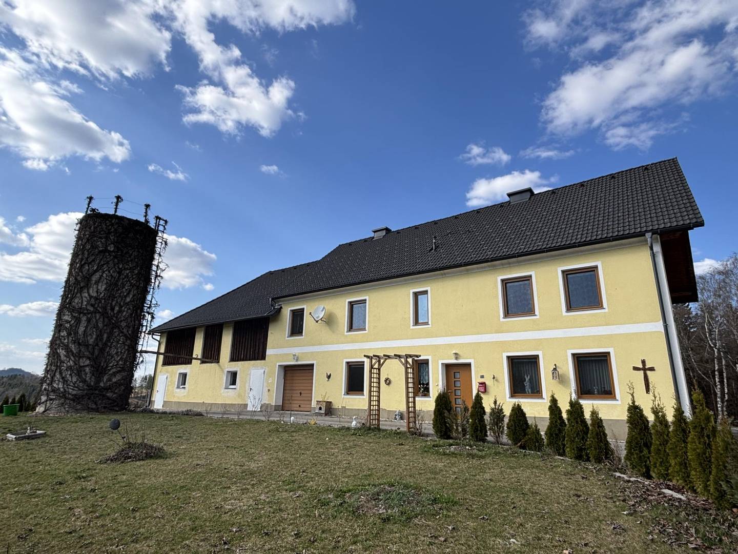 Large Rural & Forestry Estate 113.965 m²