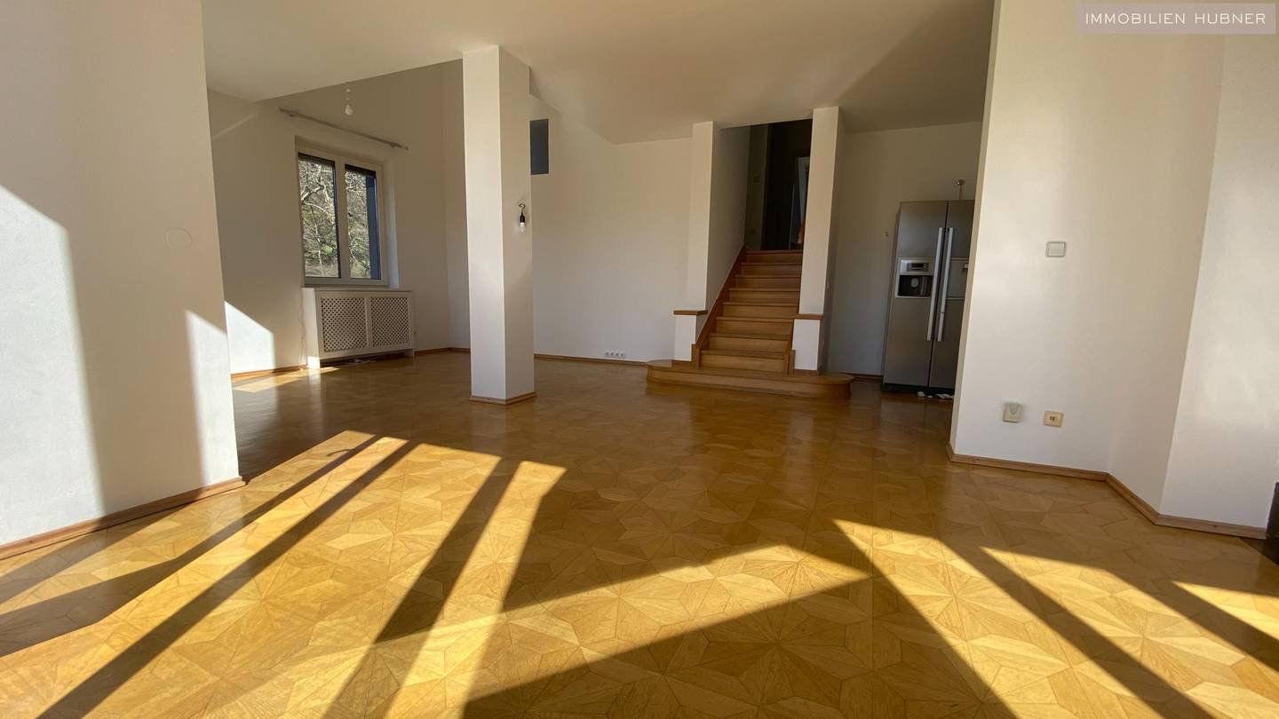 Maisonettewohnung with private roof terrace