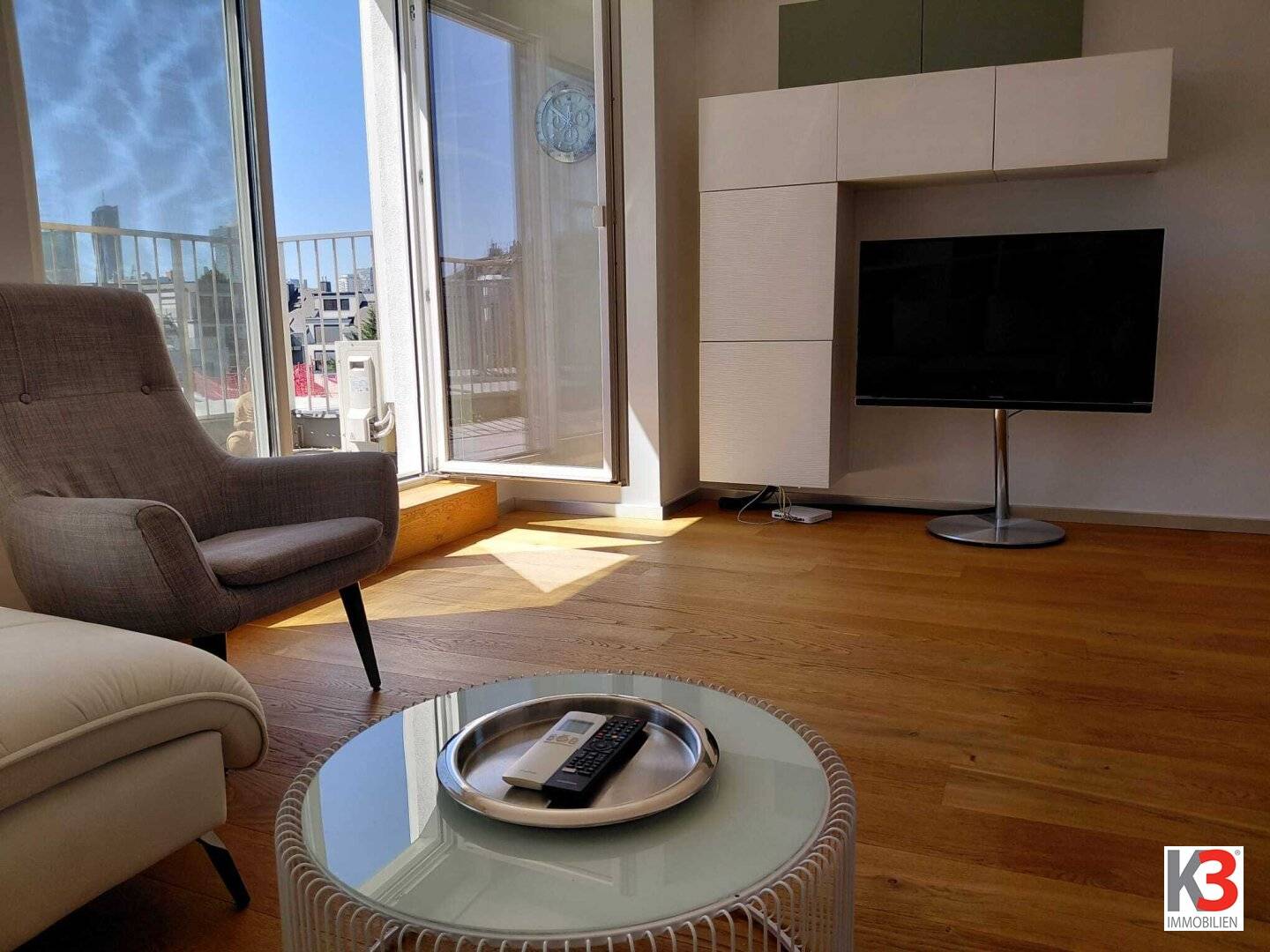 Terrace Apartment with Parking, Vienna 22