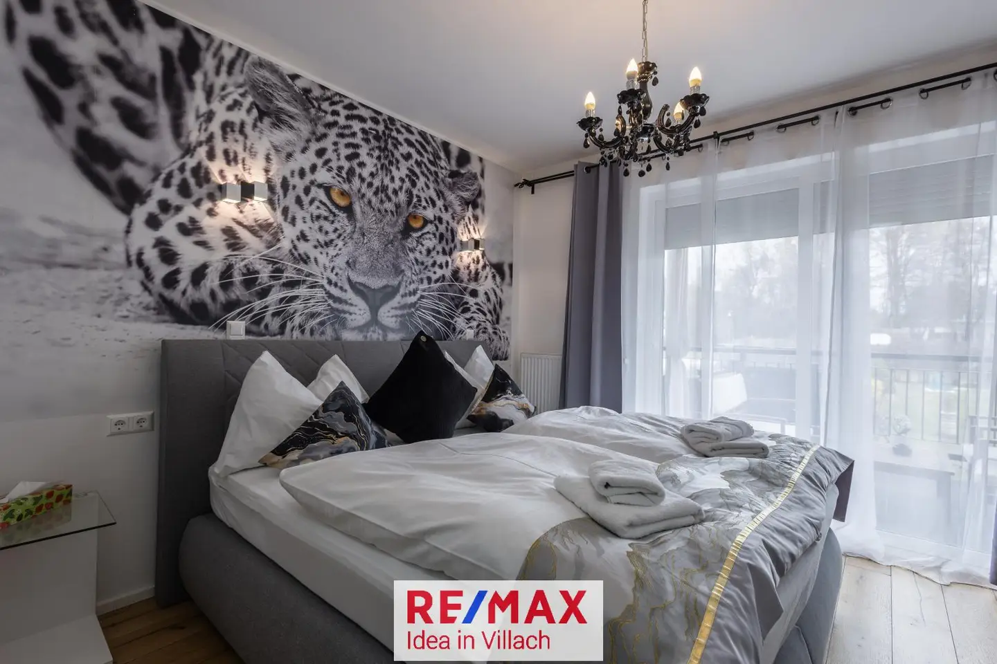 Renovated tourism property with pool Holiday apartment