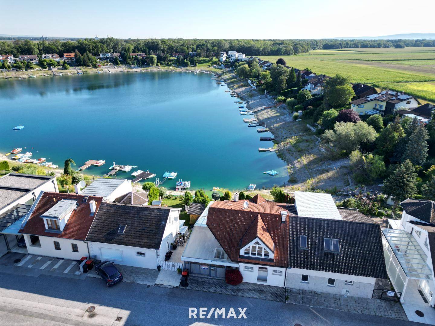 Seehaus mit Seezugang in Neudörfl