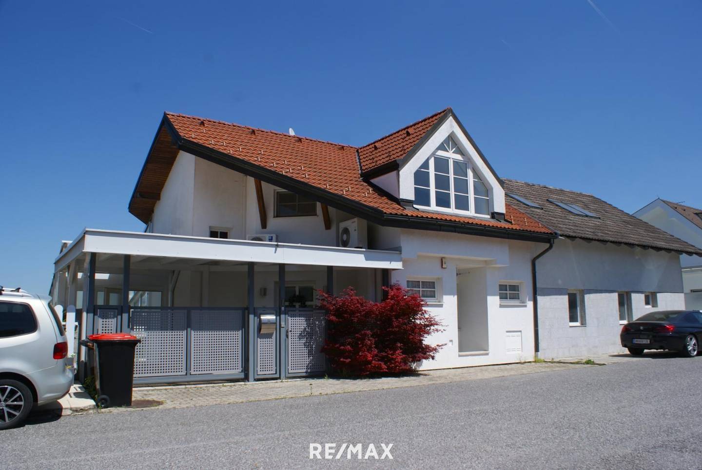Seehaus mit Seezugang in Neudörfl