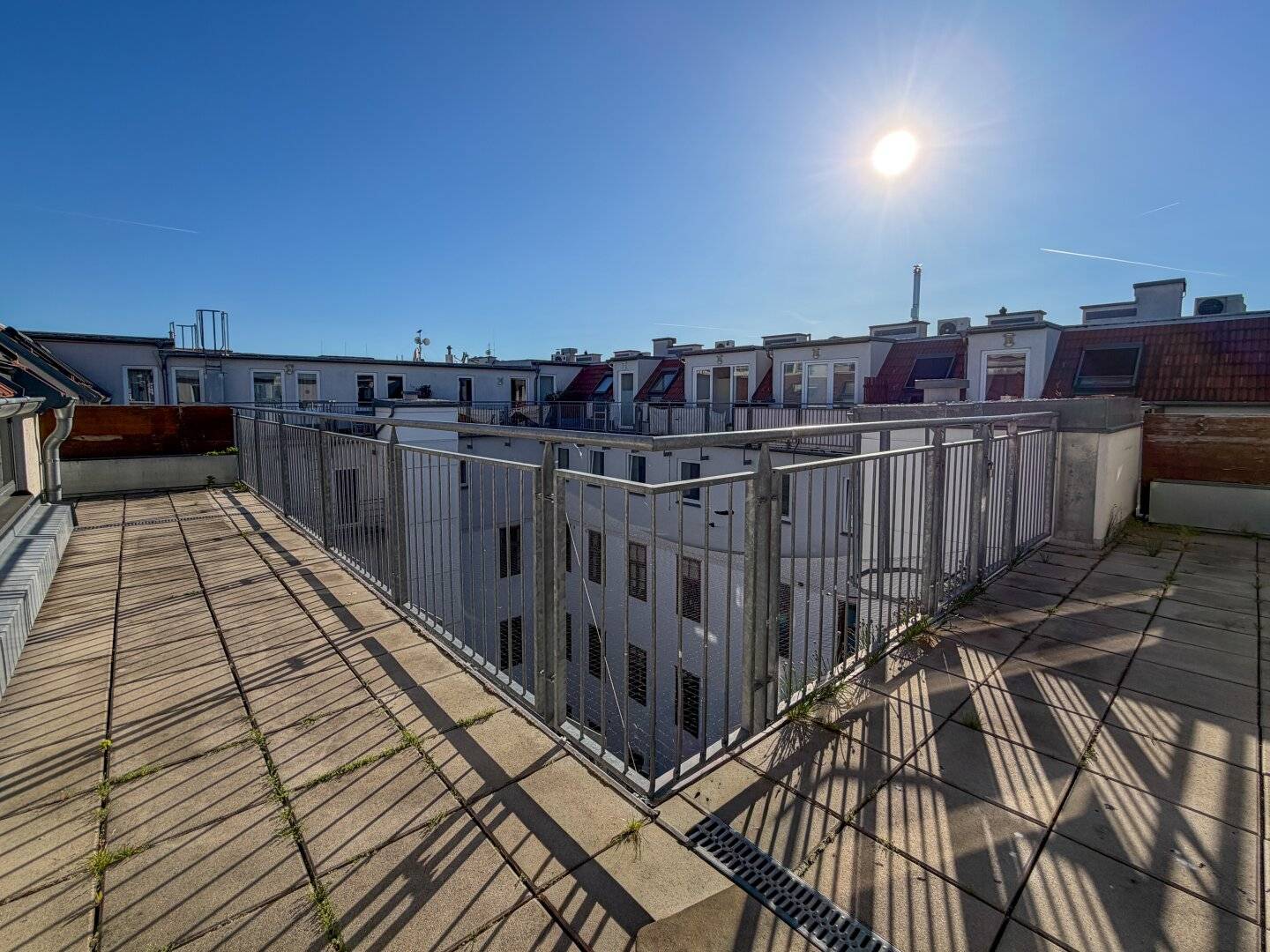 Attic apartment with large terrace