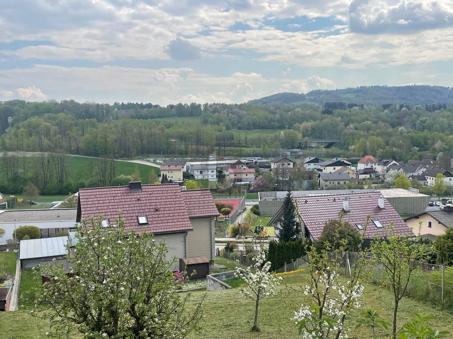Familienwohnung ruhig und grün nahe Linz