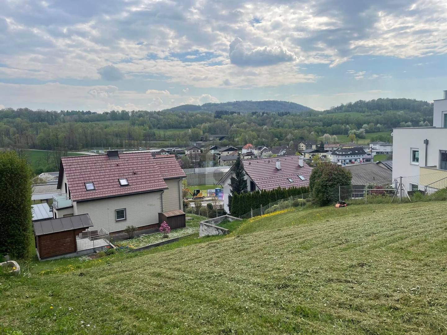 Familienwohnung ruhig und grün nahe Linz