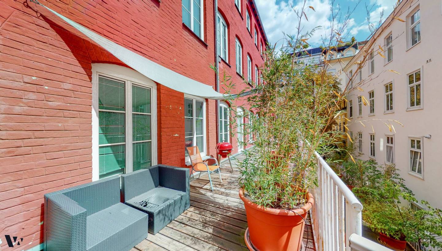 Charming courtyard building in brick construction style | in the heart of Vienna's Neubau district