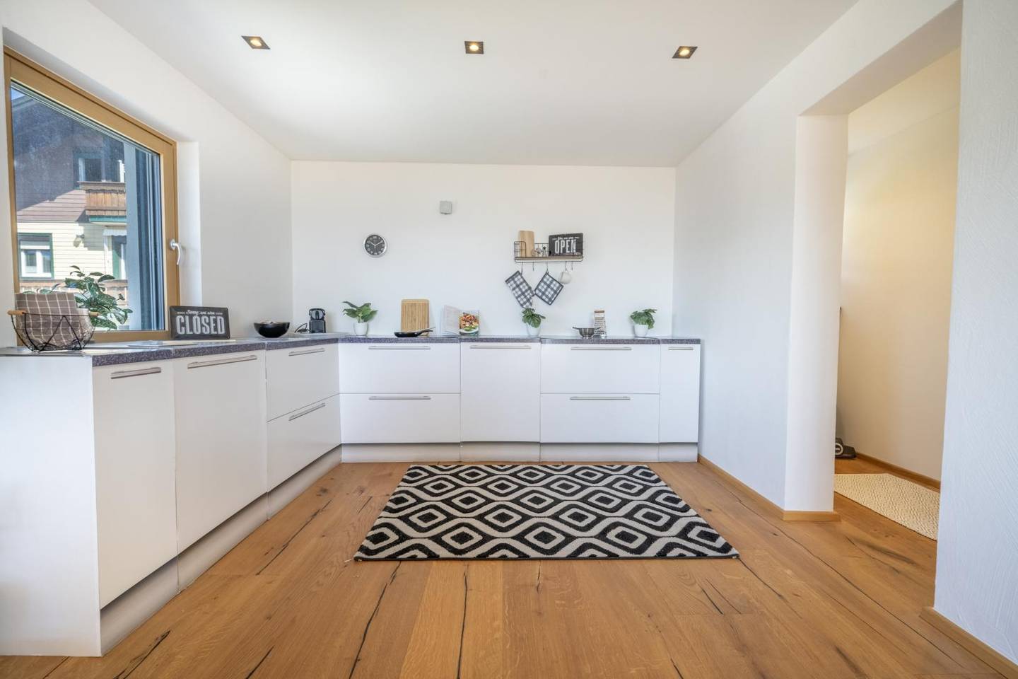 Wohnung mit Loggia und Fußbodenheizung