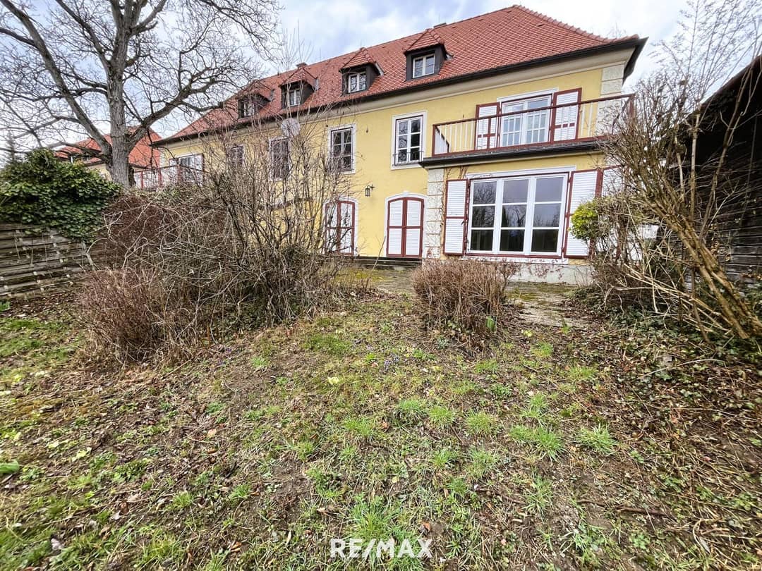 Semi-detached house in Pottschach, 141m²