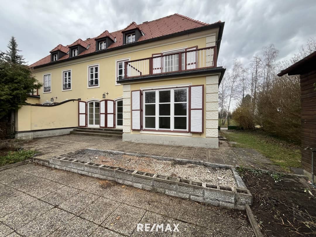 Haus 7/Top 2- ANLAGEOBJEKT - Leben und genießen - stillvolle Doppelhaushälfte mit großem Garten wartet auf Sie!