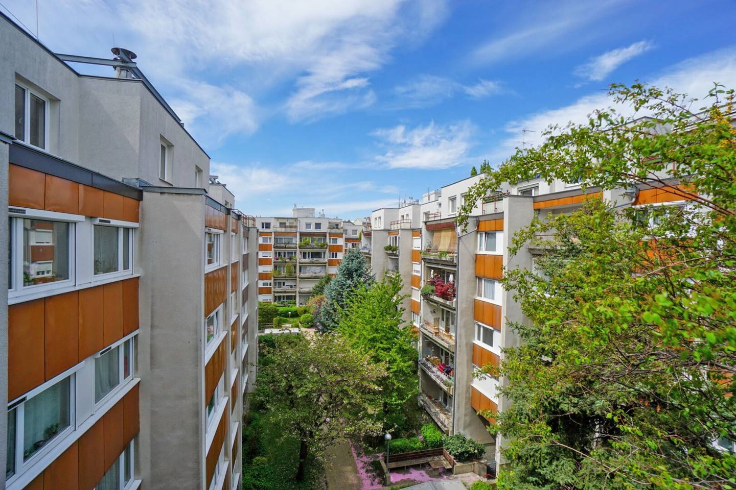 Wohnung Loggia und unverbaubarer Blick