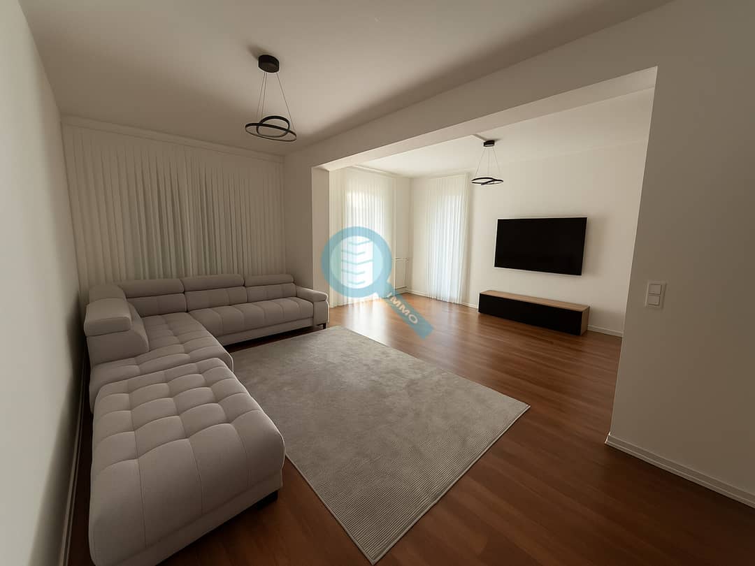 New Build Ground Floor Apt with Terrace, Böheimkirchen