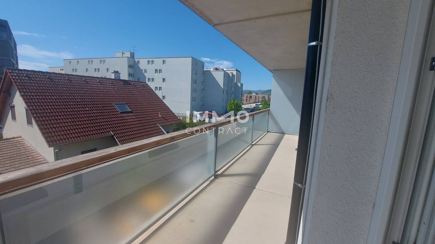 Apartment near Bühl Center with loggia and garage