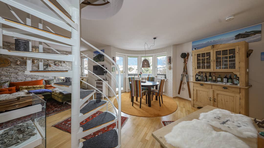 KITZIMMO-Dachgeschosswohnung mit traumhaftem Ausblick - Immobilien Kitzbühel.