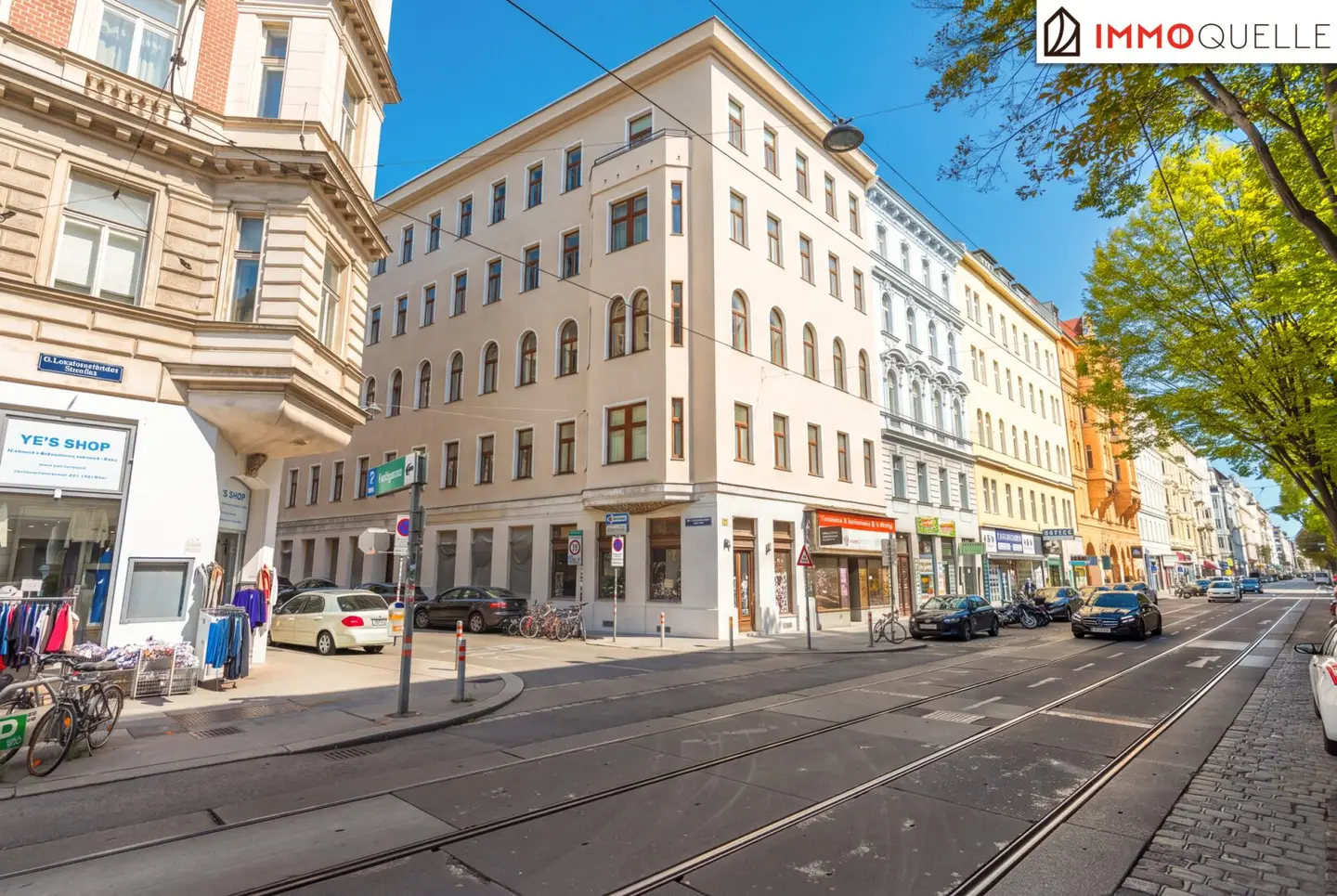 Investment with substance permanently rented commercial premises with a 3.84% yield in a high traffic Vienna location,