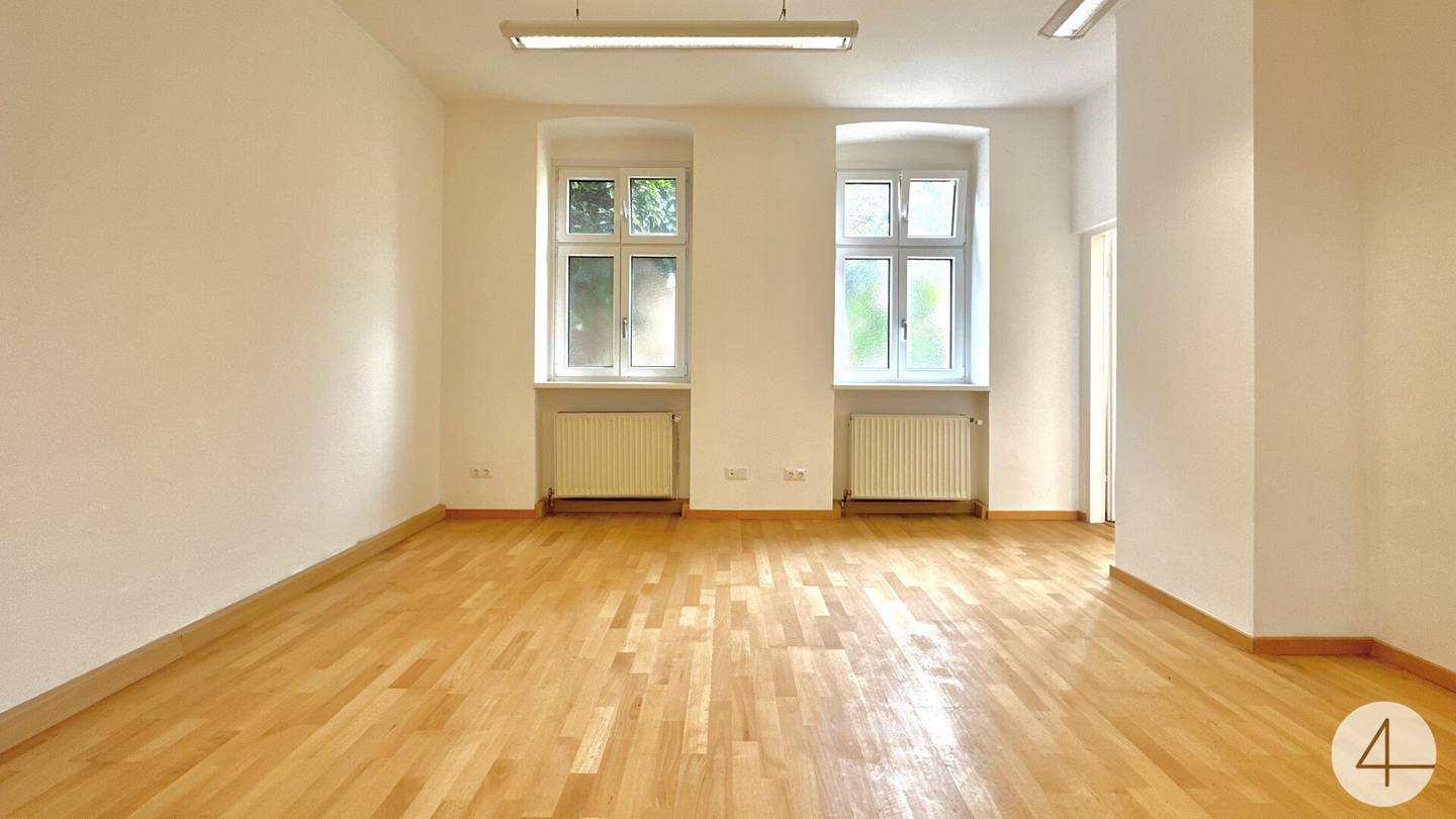 Commercial Space 223m² Liesing