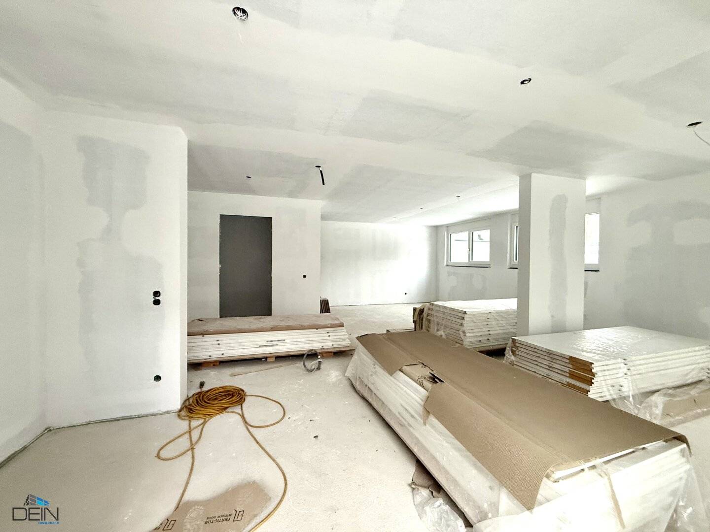 INVESTOR/OWNER OCCUPIER 3 ROOM NEW BUILD APARTMENT WITH HUGE GARDEN IN QUIET LOCATION NEAR MARCHFELDKANAL