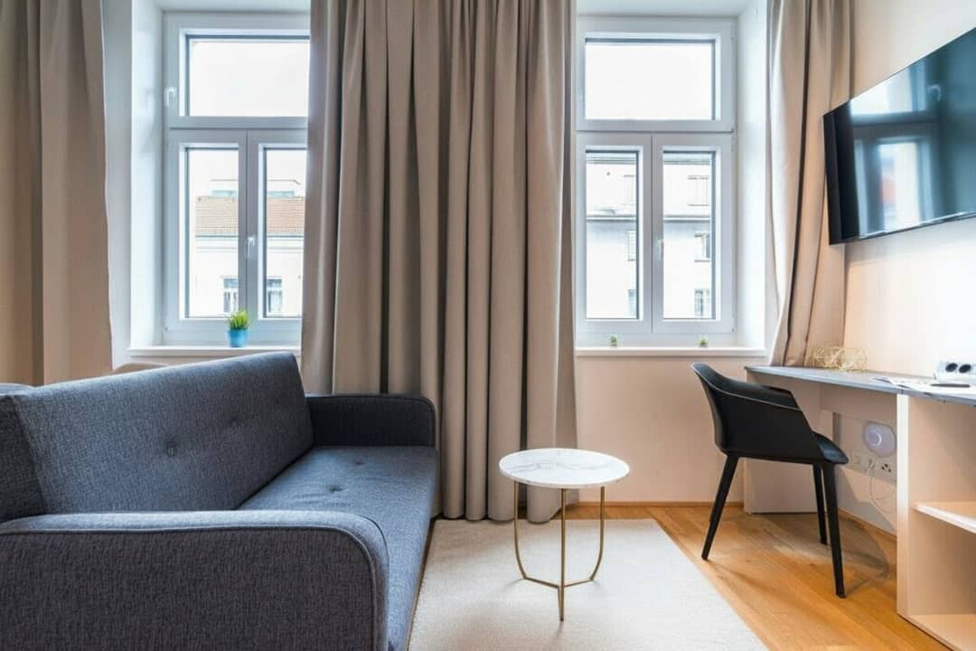 Apartment near Schönbrunn investor property