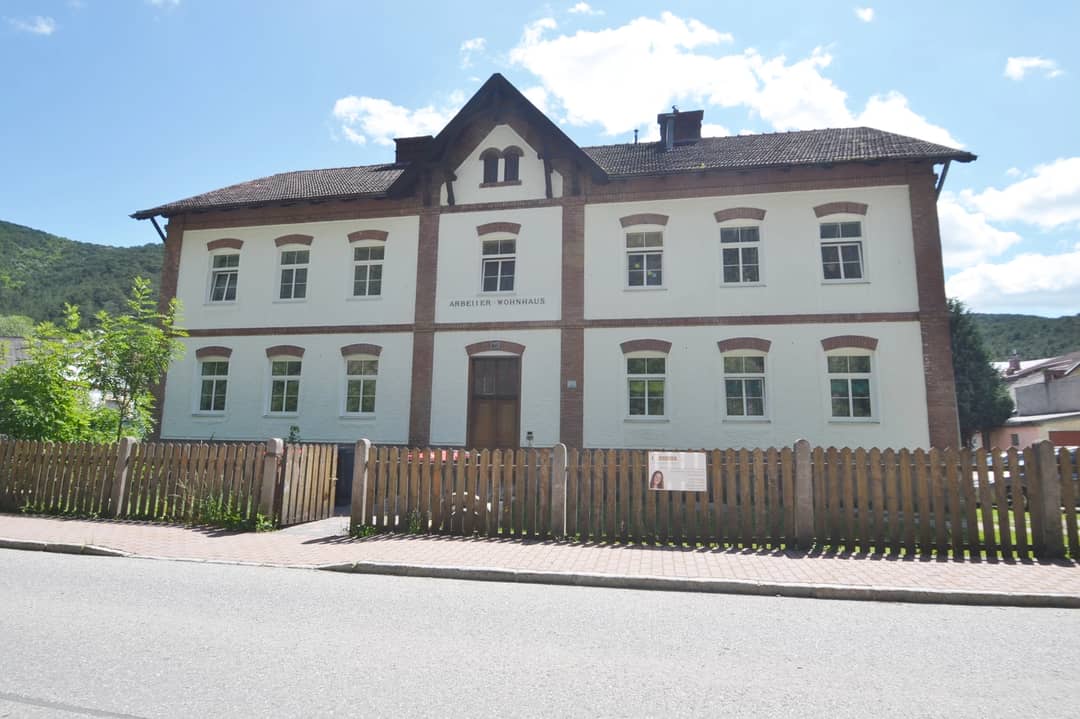 Wohnung quiet location in Wienerwald community garden