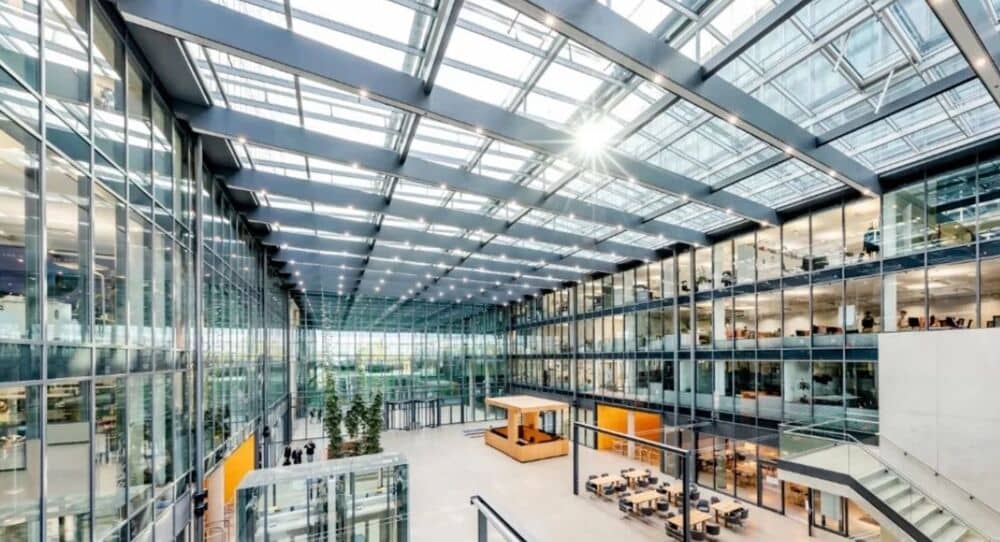 RIVERGATE Penthouse Office 1917m²