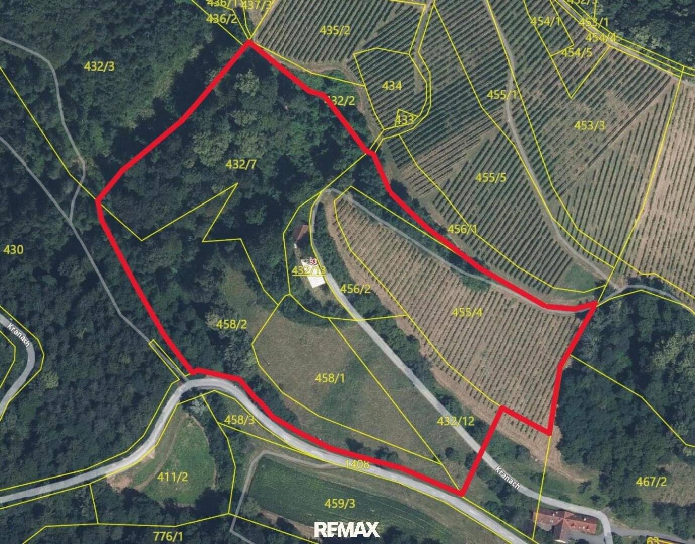 Scheibengrundstück mit Altbestand in Kranach