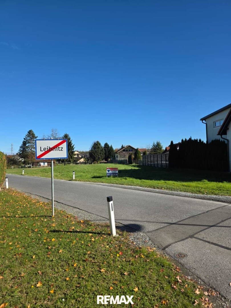 Was ist Ihnen Ihr Wohntraum wert? Geben Sie Ihr Gebot für dieses attraktive Baugrundstück in Hasendorf ( Wagna ) ab.