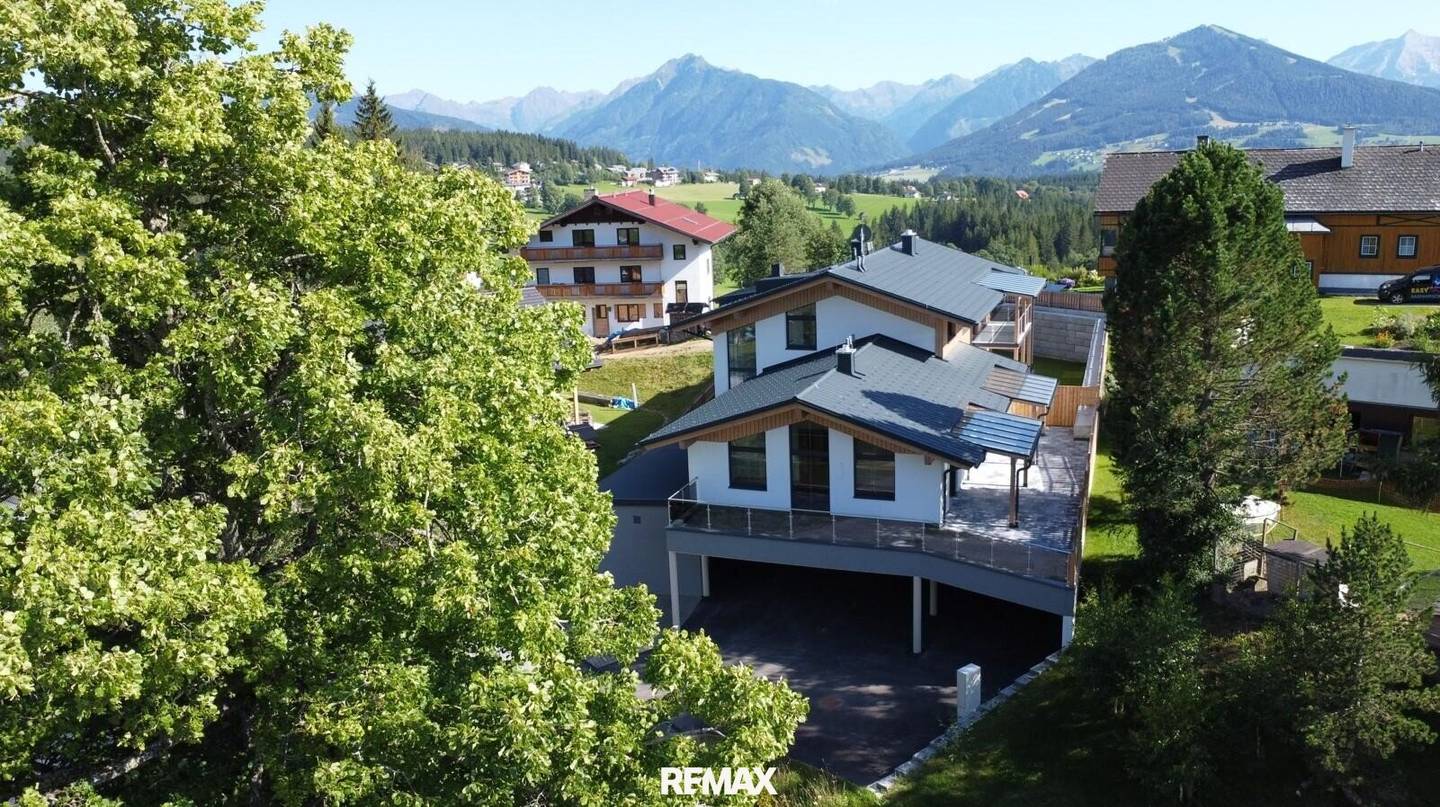 Penthouse Erstbezug mit Terrasse Dachstein Blick