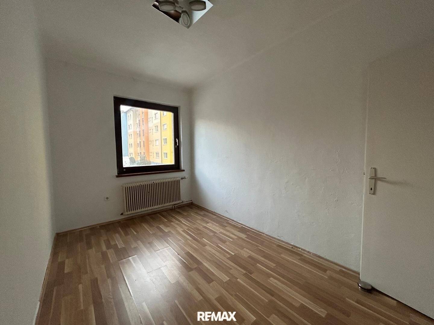 Wohnung mit eigenem Garten und sonnigem Balkon