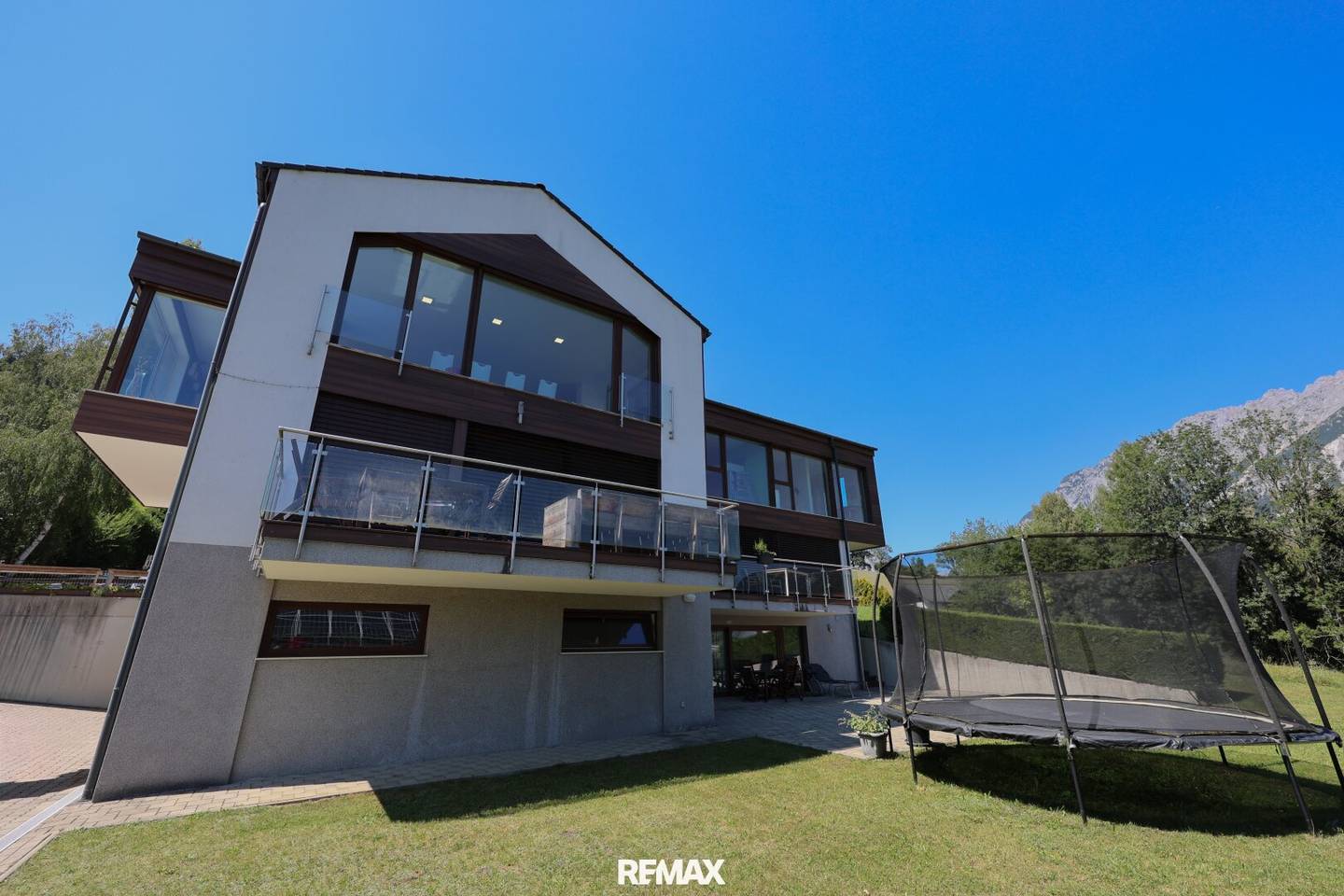 Penthouse neuwertig mit Panoramablick und Terrasse