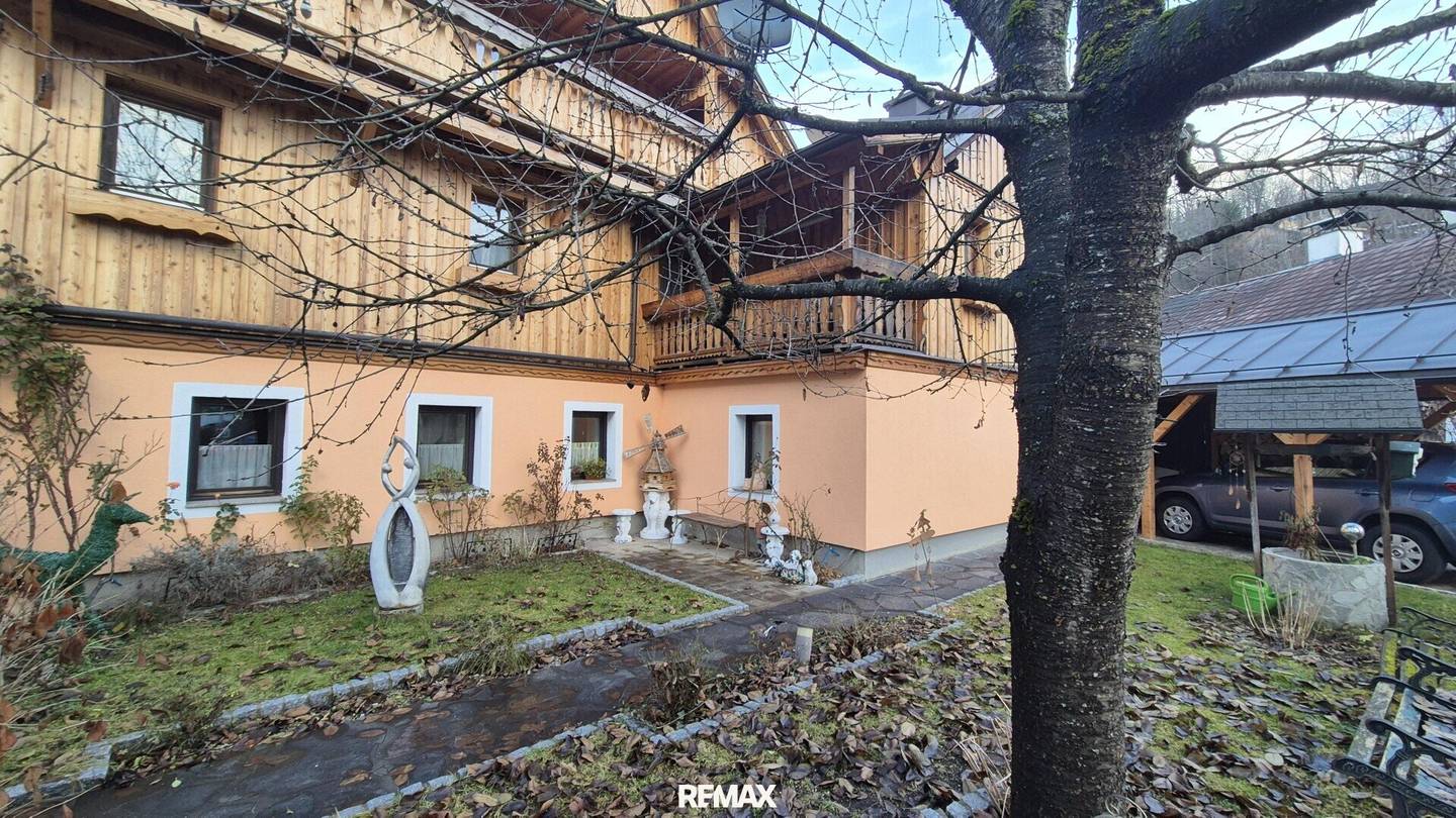 ***Preisreduktion*** Bad Aussee Zentrum: Haus mit 6 Wohnungen und Garten