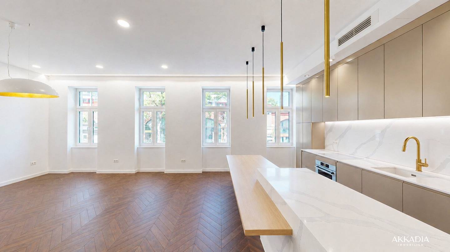 Wohnung mit hofseitiger Terrasse Erstbezug U6
