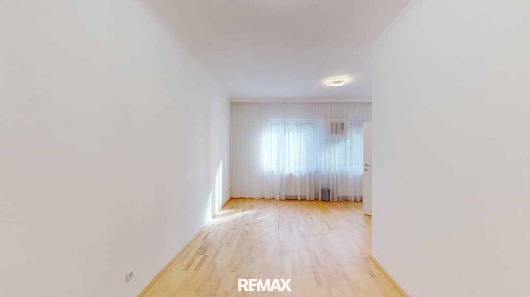Renovated 2-room flat near BOKU