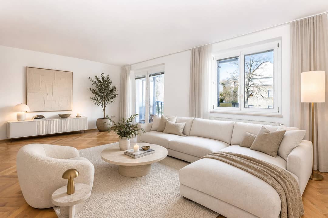 Newly renovated apartment with a generous balcony