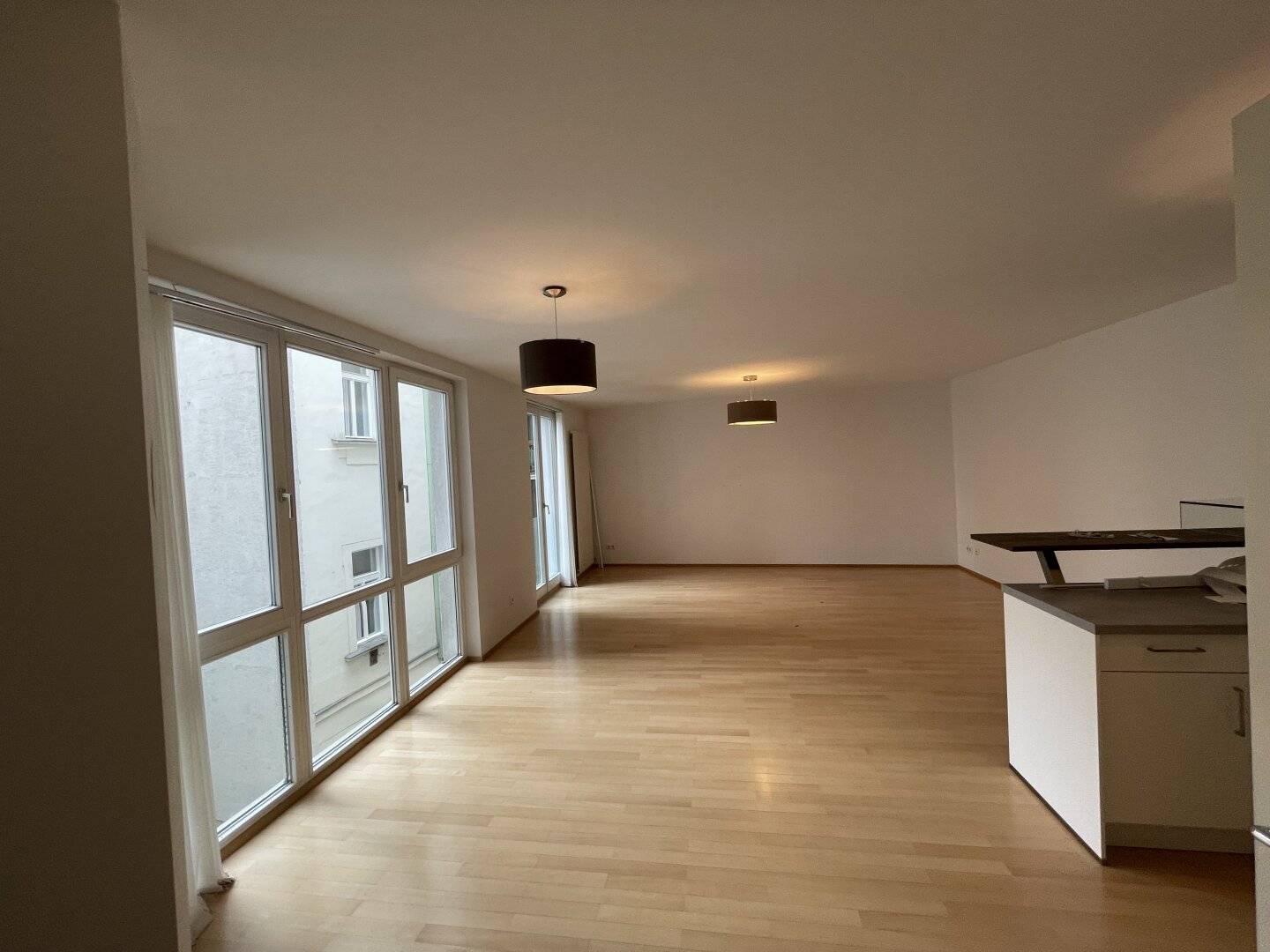Wohnung zentrale Lage Karlsplatz ruhige Hoflage